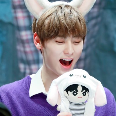 eternitymh's profile picture. 🍑러브황도➿ ✨눈물나게 빛날거야🤍 #러브야민현해❤️ @ChoiGoRen
