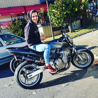 cristof9871's profile picture. 