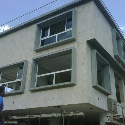 FService3000's profile picture. Empresa dedicada a servicios de reubicación para expatriados (relocation services); renovación y administración de inmuebles. Obras civiles en general.