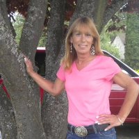 Karen Waters - @KarenhWaters1 Twitter Profile Photo