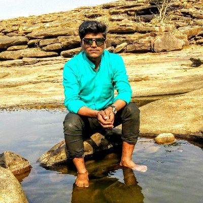 iamRavikant_'s profile picture. Hii friends Wellcome to my profile..
Life is good. When we learn lesson.

first cry  20 aug 🎂
Music lovers 🎼🎵🎶
science students