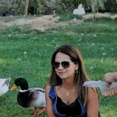 Me gusta la coca cola zero, aperol y sangría .Leer libros históricos y ver series de suspenso y disfrutar la libertad sin horarios y condiciones
