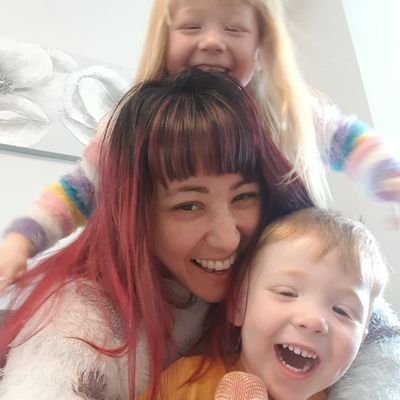 Not got a clue how Twitter works! 😂🤷🏽‍♀️
Mummy to my 2 gorgeous kiddies 💙❤