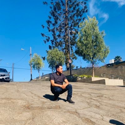 eliassalbador's profile picture. 