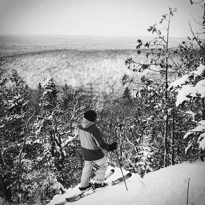 McKLarson21's profile picture. 