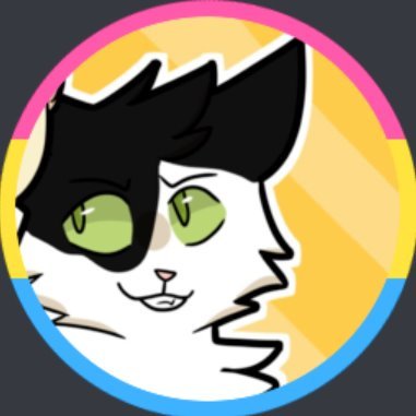 RowanThis's profile picture. Rowan has moved to @RowanThistle