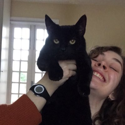 lucyykirby's profile picture. she/her