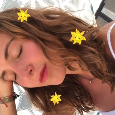 sofigdelarosa's profile picture. नमस्ते 🌙  tweets por aburrimiento