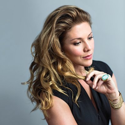 ester_hossain's profile picture. 