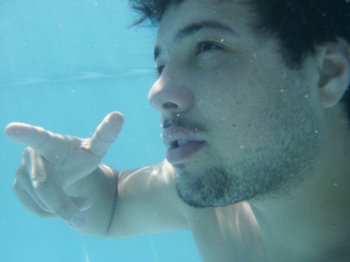 dossantossou's profile picture. 