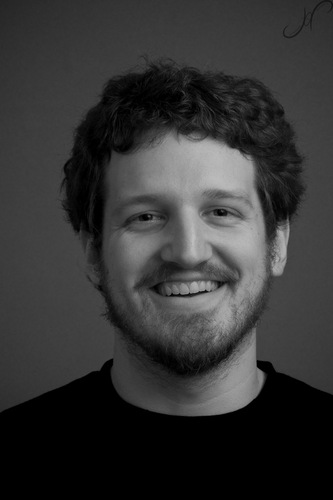 software engineer, musician, hacker — artist. // cofounder and cpo at @CrowsnestIO // drummer, composer, and vocalist for @violethoneyluv
