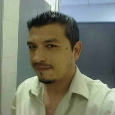 Chsguate's profile picture. Arquero tapando lo que la vida t manda