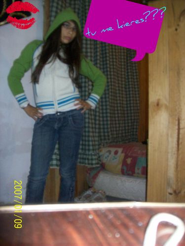 MM BUENO SOY SIMPATICA ALEGRE ME GUSTA BASUILAR ME GUSTA LADY GAGA JUSTIN BIEBER Y BUENO ESO..............................................................OK XAU