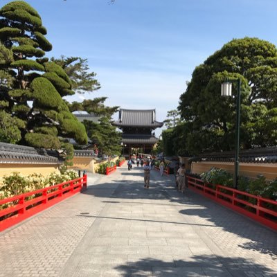 SFvczZljQFy4O9j's profile picture. 関西のナイトワーク全般紹介できます。 安定してしっかり稼ぎたい方是非ご連絡下さい。出稼ぎも可能です。