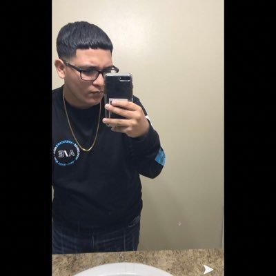 moch0_20's profile picture. 