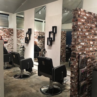 Here at Richard Burnley Salon, we take pride in our customer service. We believe in going above and beyond your ...http://www.richardburnleysalon/about