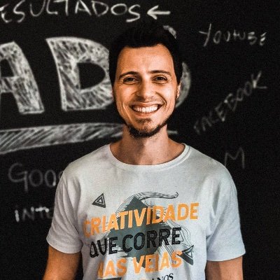RafaelSCosta's profile picture. Estrategista digital e copywriter responsável por dezenas de milhões de reais gerados em faturamento pela internet. 🔥🚀