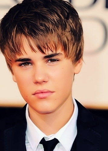 I'm here because I love @JustinBieber ♥ - Platônico?, até pode ser, mas eu tenho fé que minha hora ainda irá chegar #NEVERSAYNEVER .