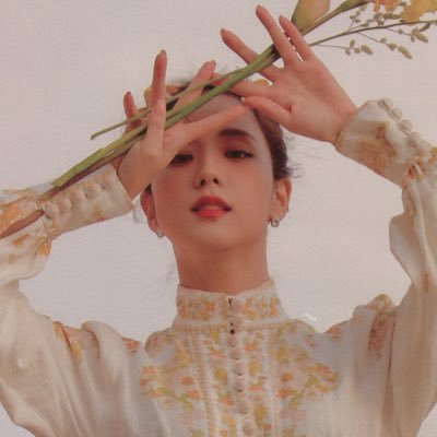 jisoohourly's profile picture. #JISOO: serving every hour