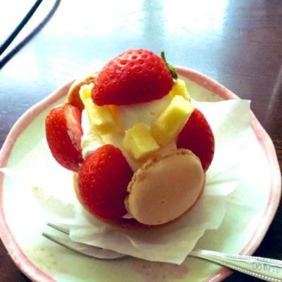 30歳↑の社会人。主なお取引は鬼滅の刃(主に善逸や宇髄を求めてます。最近宇髄優先)。取引垢ですが、取引に関すること以外も呟きます。お別れはB解でお願い致します。初回の場合ツイフィをご一読お願い致します(こちらからのお声がけの場合は不要です) Winnie-the-Pooh