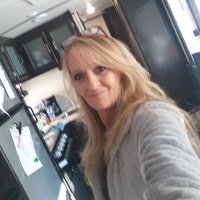 Donna lockhart - @Donnalo48309297 Twitter Profile Photo