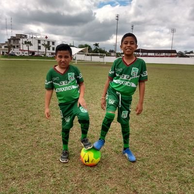 gallo_48's profile picture. trabajador y ex-jugador, pero lo mejor es que soy amigo esposo y padre