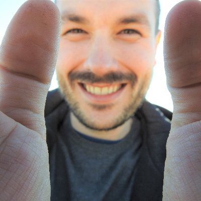 Editor de partitures / Copista / Compositor graduat a l'Escola superior de música de Catalunya (ESMuC) / Amant dels Moros i Cristians i Pirata ☠️