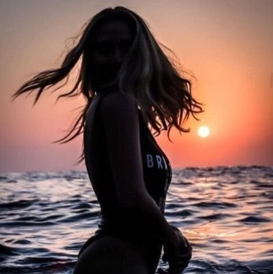 SthellaMaria5's profile picture. FICA EM CASA , PESTE 
@citeipoem4
Youtuber
Por pura diversão.