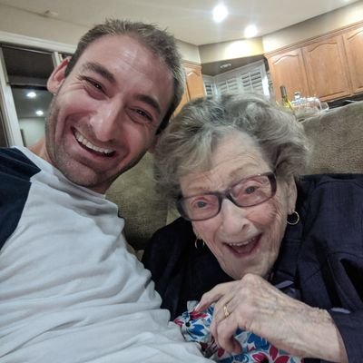 Espo702's profile picture. Piano Enthusiast - Web Developer - Sales Associate