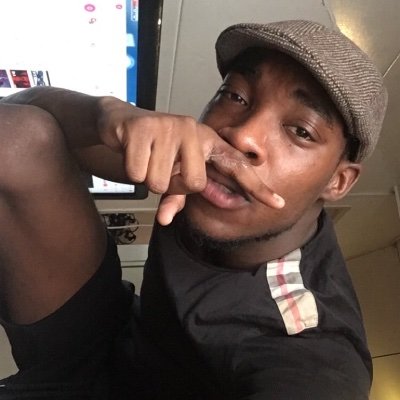 EvanderJoomay's profile picture. Not interested.