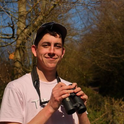 Likes Butterflies (a lot). Plenty of moths and occasional birds too. Biology degree and now studying for PhD with @OxfordEnvRes/@CEROx. He/Him.