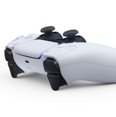 MewTunes's profile picture. 