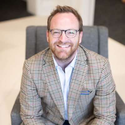 Insurance guy, Husband, Father, Sushi lover, Jeep driver, hi five giver. Baton Rouge, LA