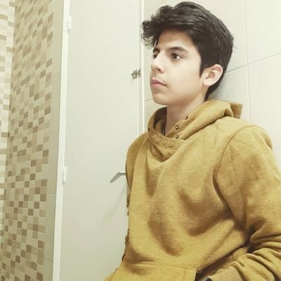 🙋‍♂️| ๏รςคг קlครєภςเค
👑| 13-04-05
🔥|Aries
💭 Soy unico e irreemplazable en esta vida💎💭