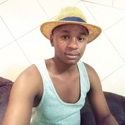 GoldenMnisi Profile Picture