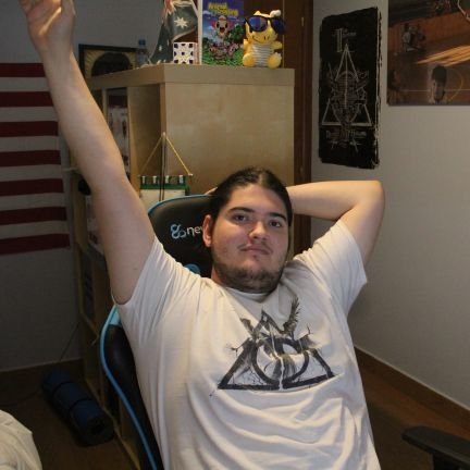 albertitolh97's profile picture. Luchando contra mi mismo desde 1997, por ahora perdiendo pero sin rendirme.