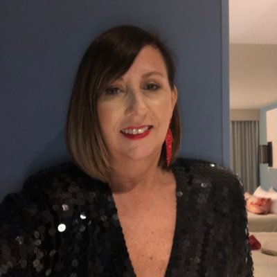 Rllsunlover's profile picture. 