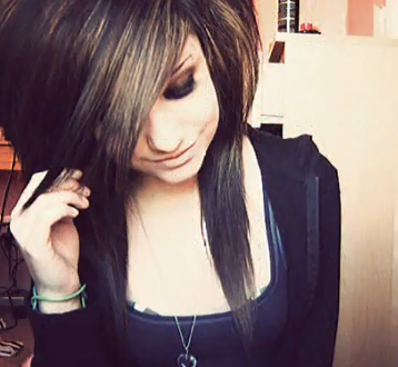 iohjbslslfkjbjt's profile picture. Bye.