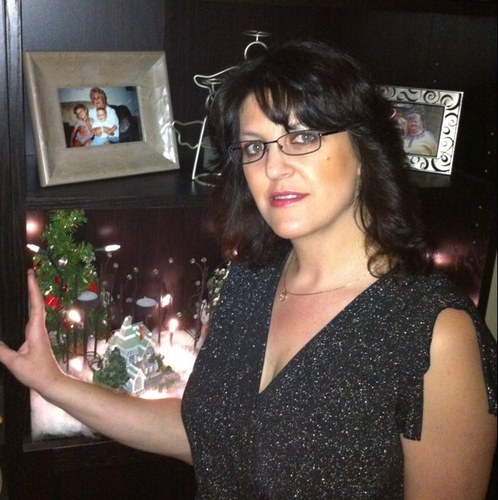 eliemay's profile picture. 