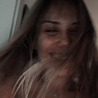 Marina_Memoria's profile picture. repele tudo e volta p universo🙌🏽