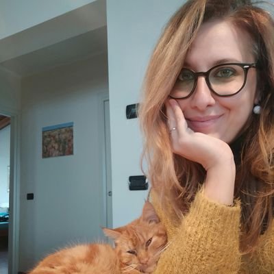 para3010's profile picture. Primary school teacher. Love, school, travels, nature, art, books, music and a big smile!