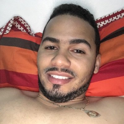 estrenosnewnet's profile picture. 