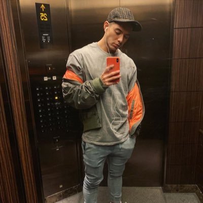 M5PXH7SG7OeP3uy's profile picture. 法隆寺→大阪/車