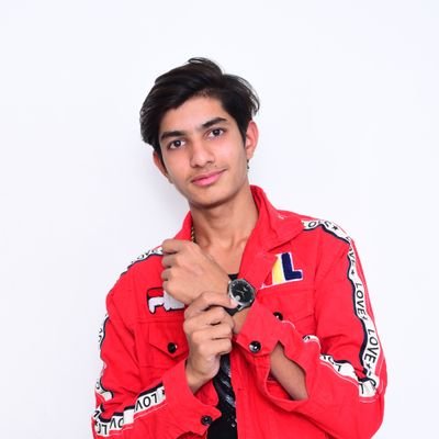 Soheljoy12's profile picture. The human in gurur will never see human being,
 You can't find your own house on the roof. ✌🏻sohel joy