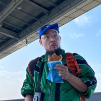 断捨離芸人ページ ごみを減らしたい」という気持ちに真摯に向き合うごみ清掃芸人