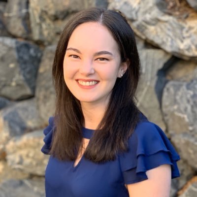 blwalker46's profile picture. Marketing Ops • @usc alumna • CA - NV - CO • skier • searcher of #hygge