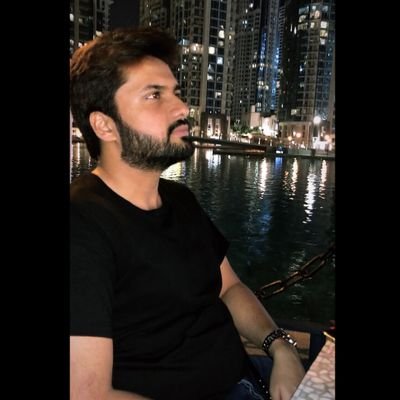 abraruae's profile picture. Reddit.