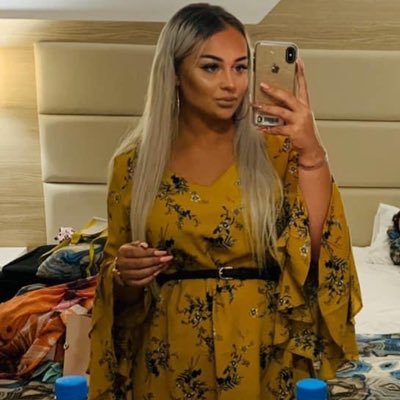 Viktoriamarie52's profile picture. Beauty Comedy Food Football Cute Hip-Hop and Rap Health Fun Music History Pop UK Top 40 YouTube