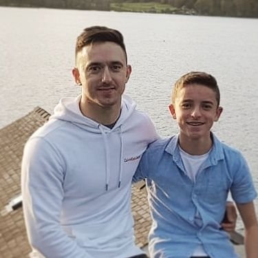 diencurtis's profile picture. Preciously co-founder of award-winning indoor farming start up @HiveUrbanFarms 🍄

Now a marketer at Man Met Uni