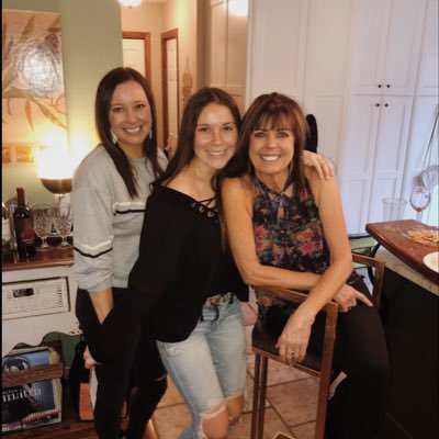 livvwalters's profile picture. 